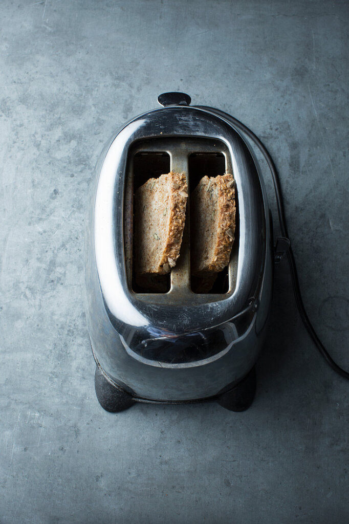tine brød i toaster
